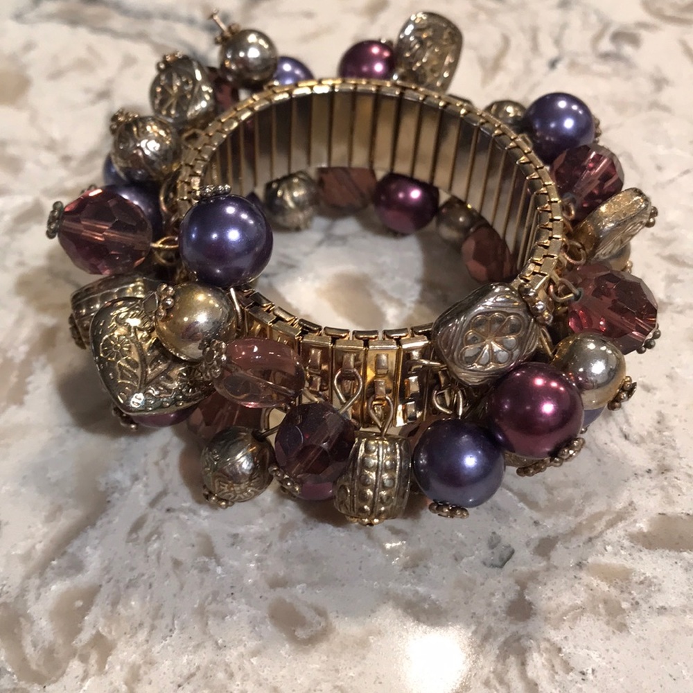 Pretty purple and gold stretch bracelet
